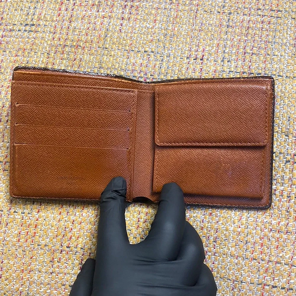 LOUIS VUITTON LV Monogram Bifold Marco Wallet with Internal Coin Pouch CA0092